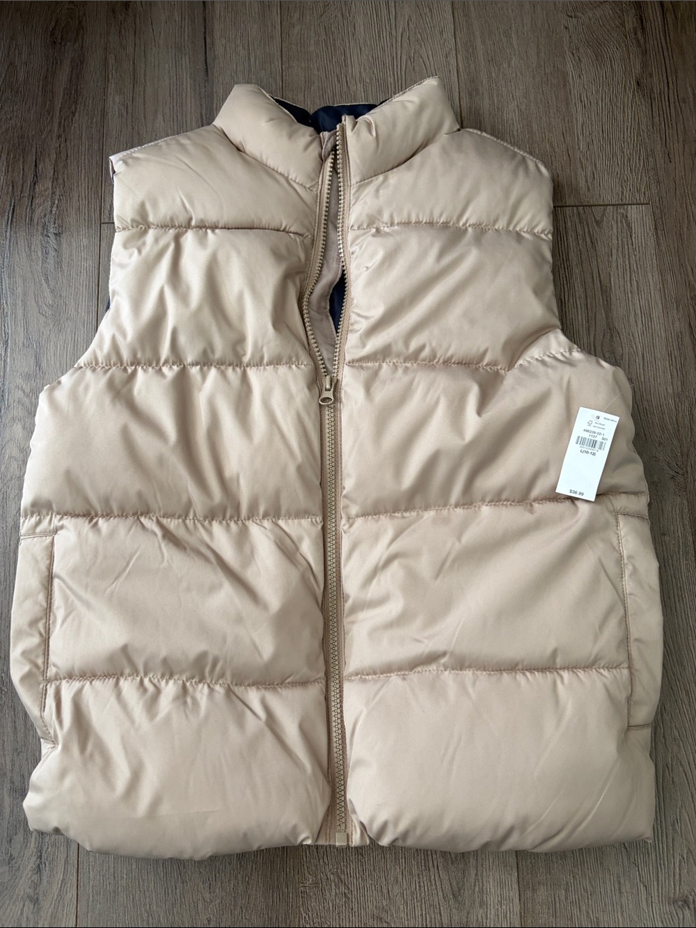 NWT Old Navy Kids Puffer Vest - Tan Quilted Vest. Boy’s Size Large 10/12